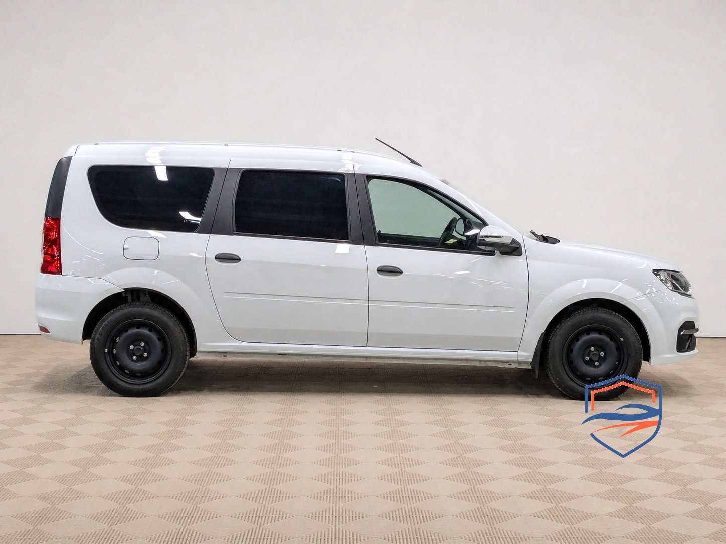 LADA (ВАЗ) - Lada Largus, 2025