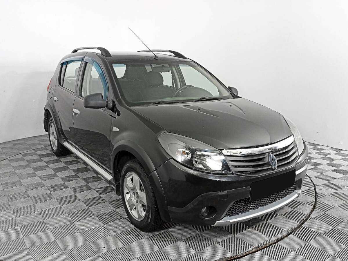 Renault - Renault Sandero Stepway, 2013
