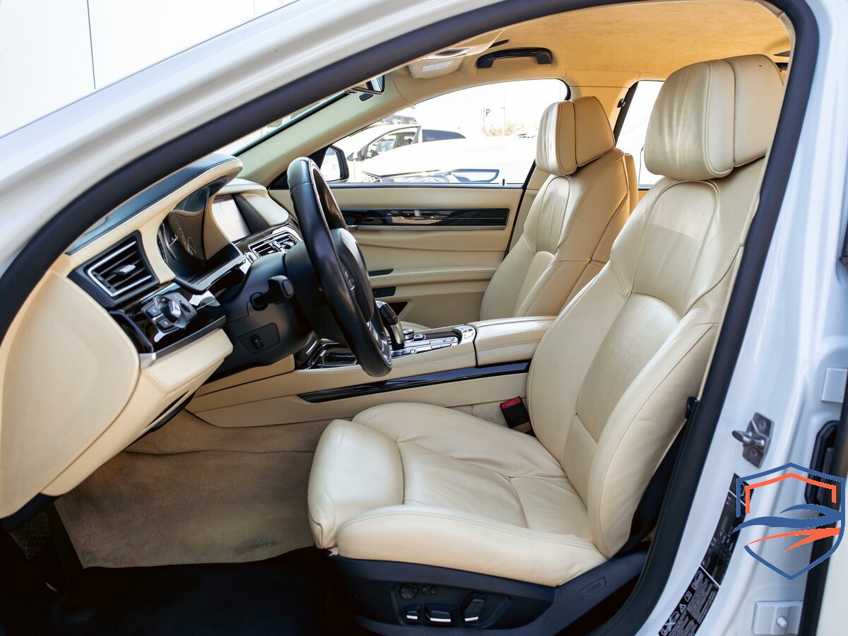 BMW - BMW 7 серии Long 750Li xDrive V (F01/F02/F04), 2012
