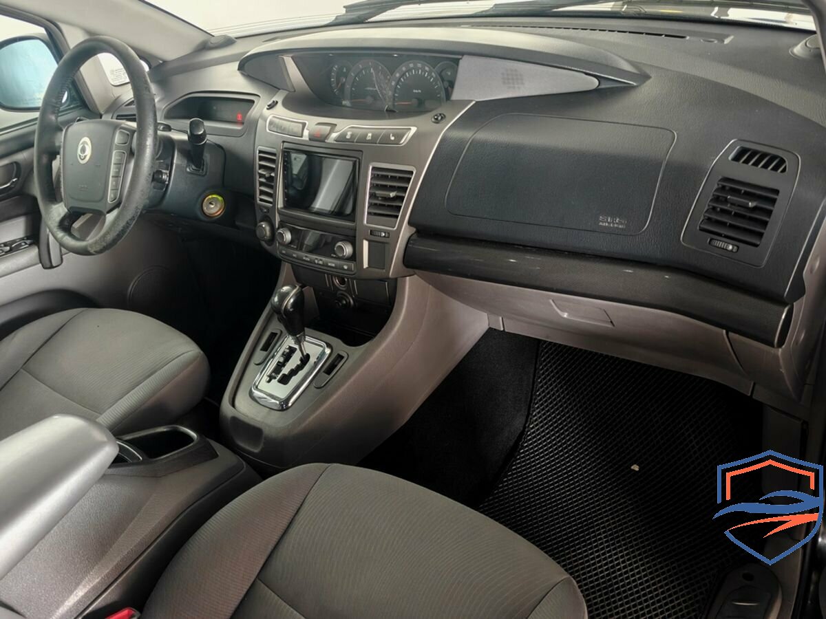 SsangYong - SsangYong Stavic, 2013