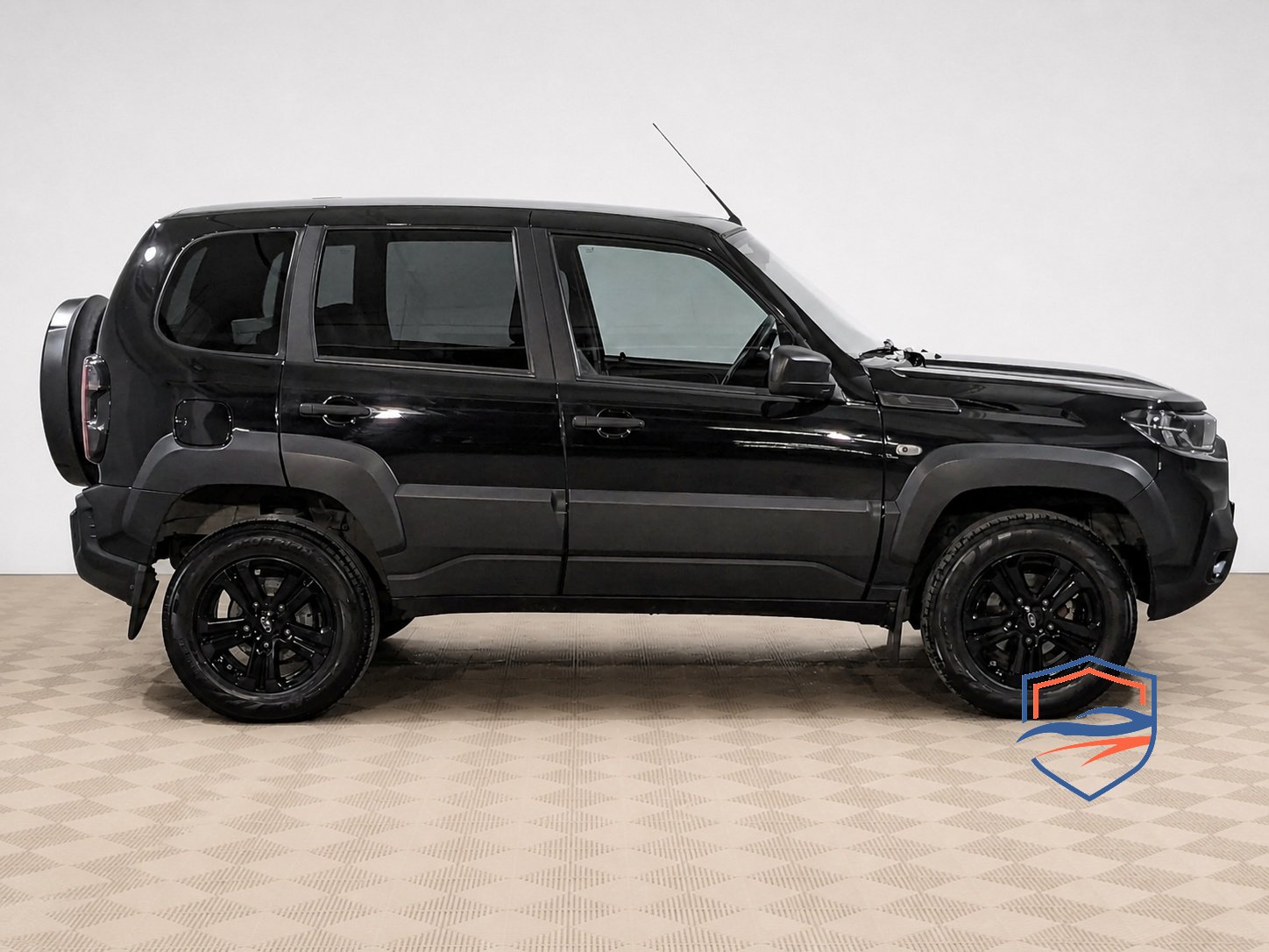 LADA (ВАЗ) - Lada Niva Travel, 2023