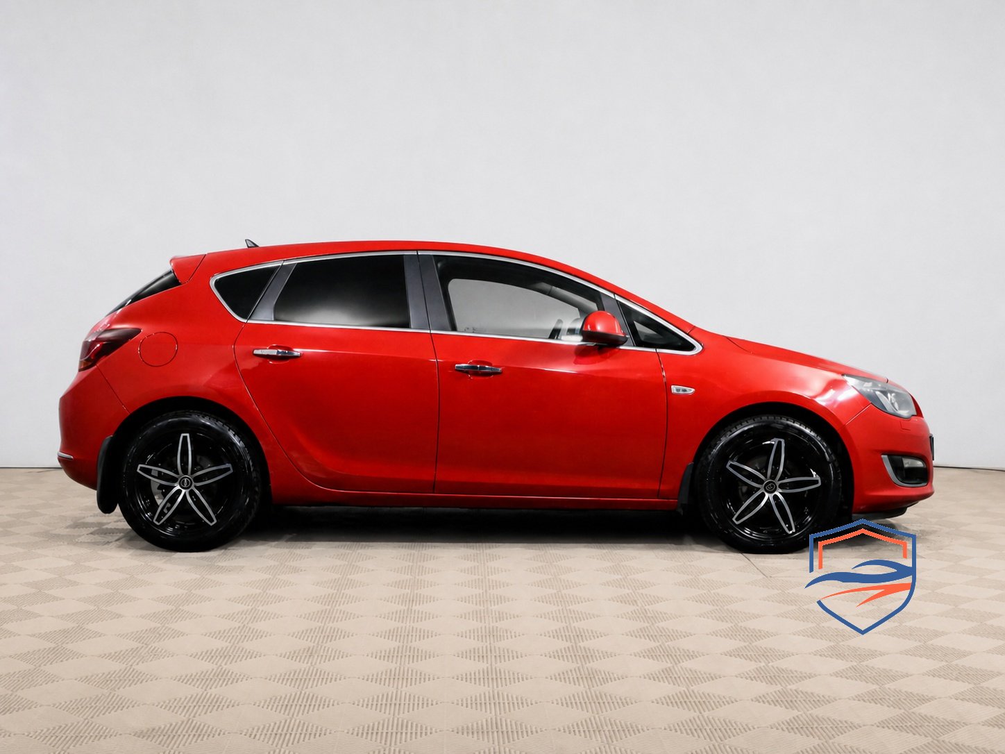 Opel - Opel Astra J Рестайлинг, 2013