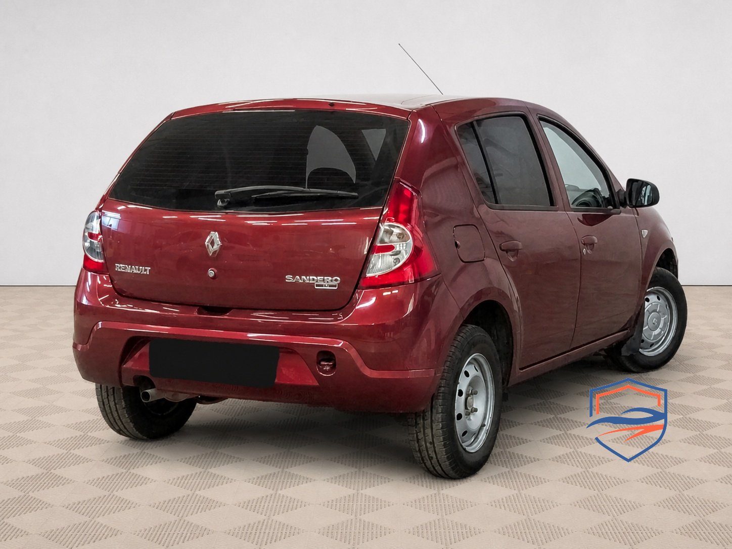 Renault - Renault Sandero, 2013