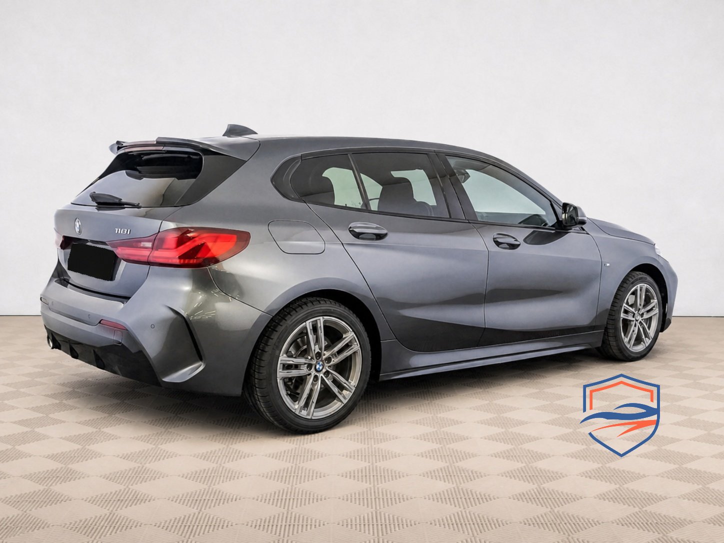 BMW - BMW 1 серии 118i III (F40), 2021