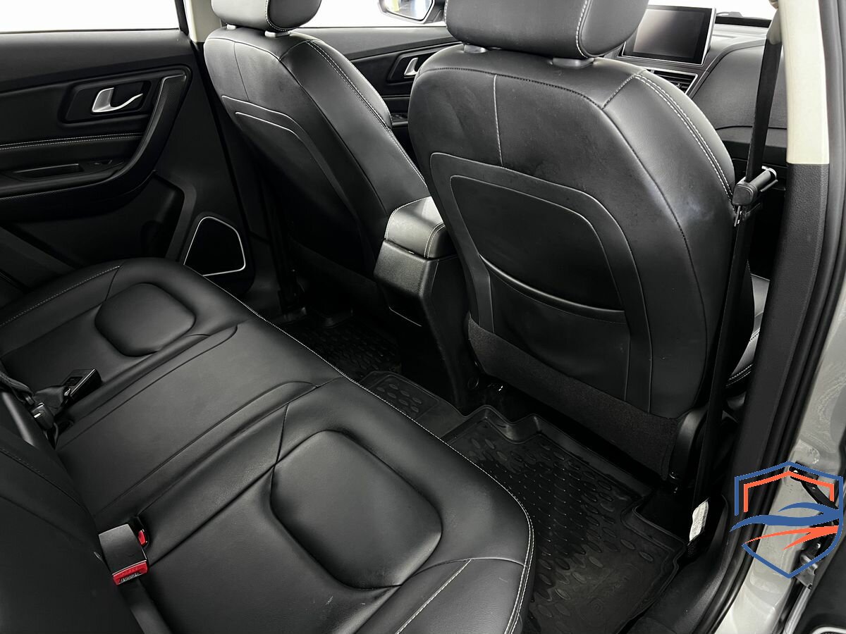 FAW - FAW Besturn X40 I, 2021