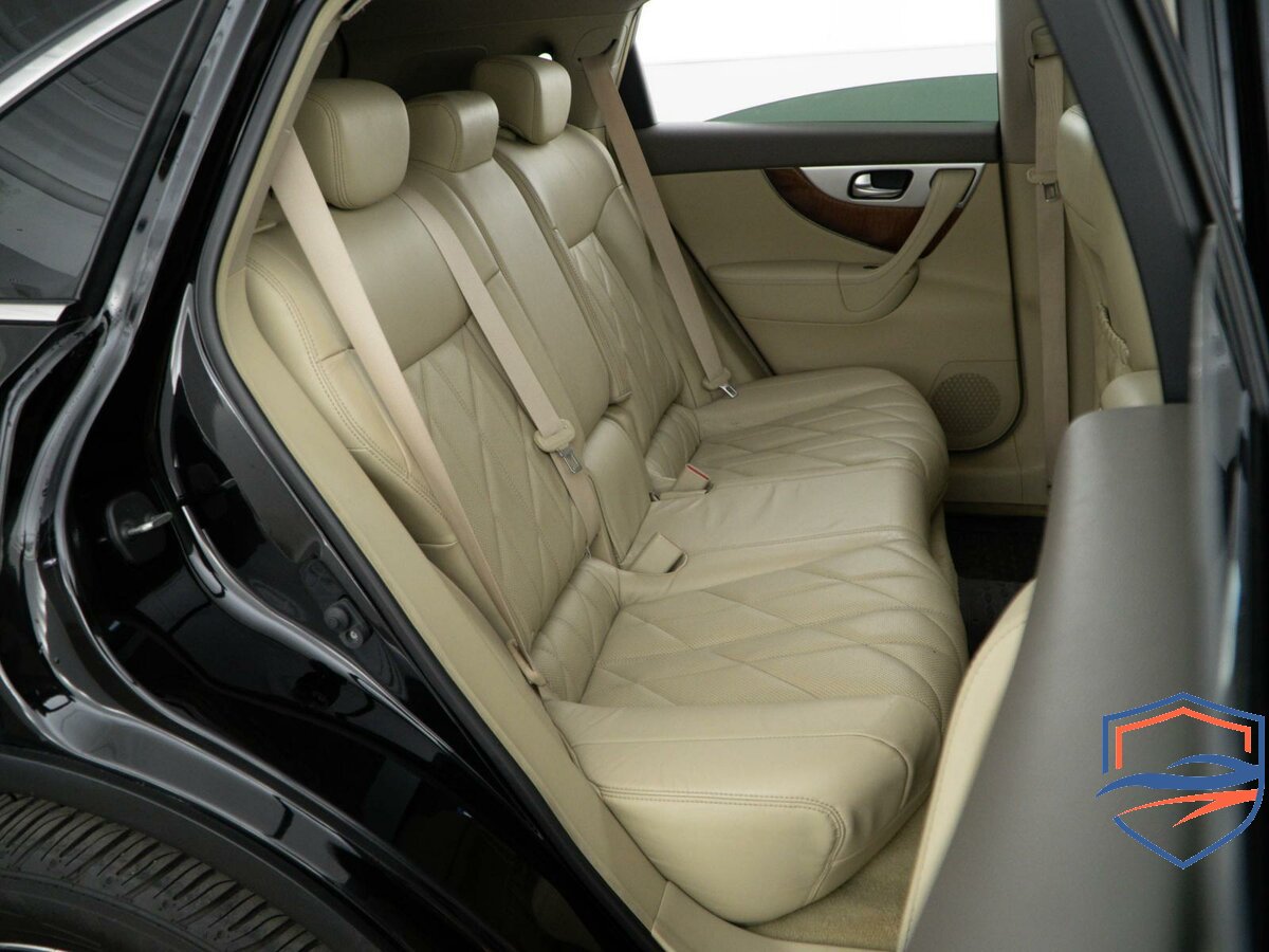 Infiniti - Infiniti QX70, 2015