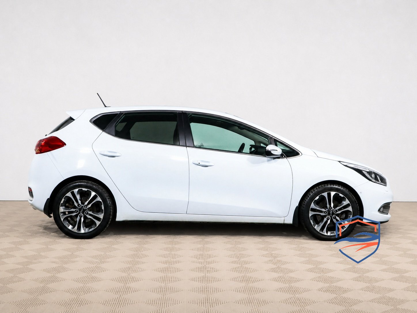 Kia - Kia Ceed II, 2013
