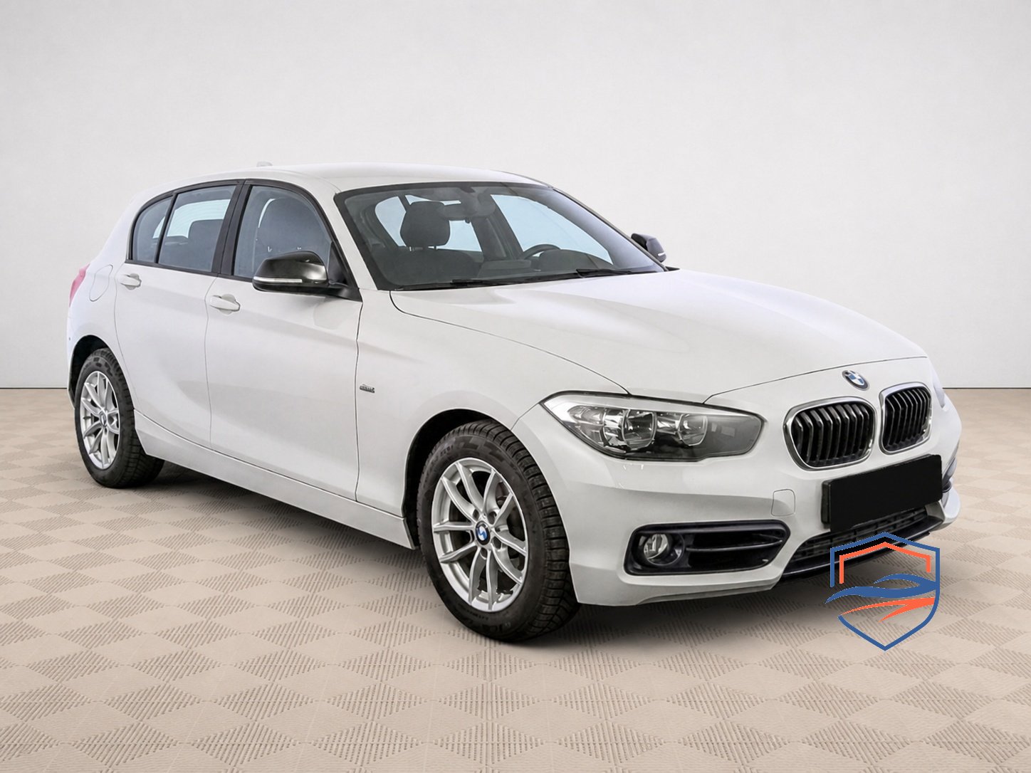 BMW - BMW 1 серии 118i II (F20/F21) Рестайлинг, 2015