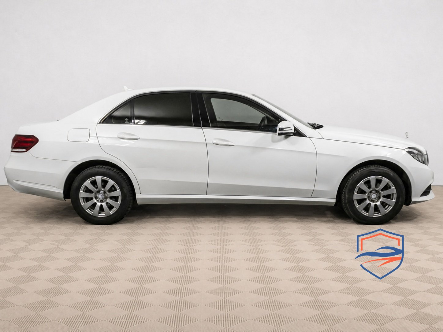 Mercedes-Benz - Mercedes-Benz E-Класс 200 IV (W212, S212, C207) Рестайлинг, 2014