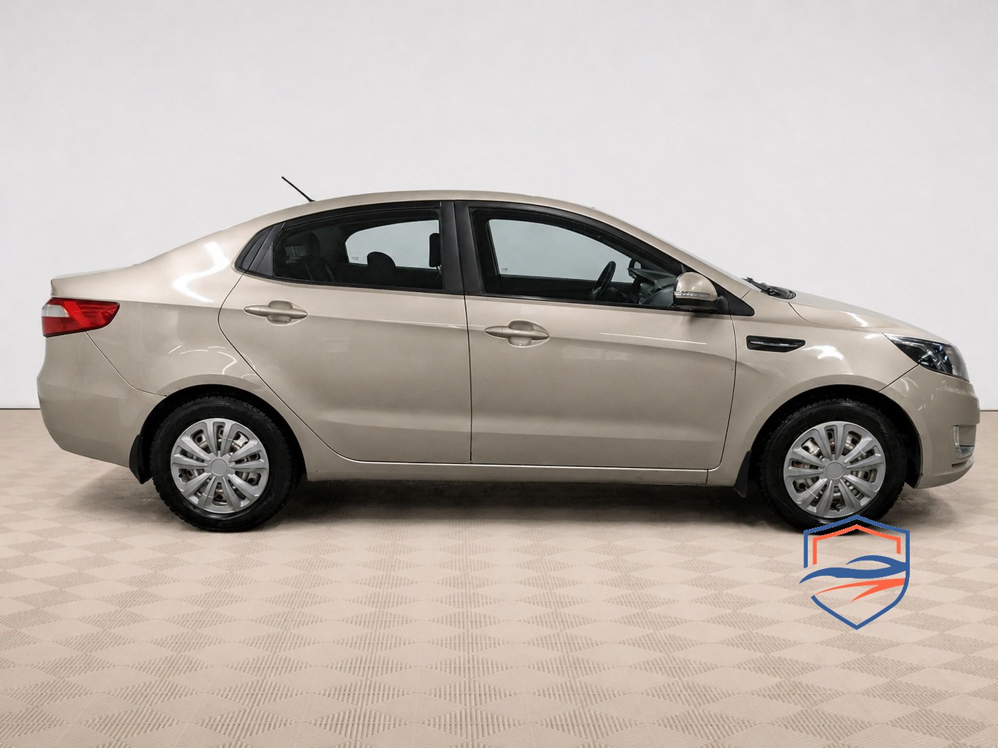 Kia - Kia Rio, 2012
