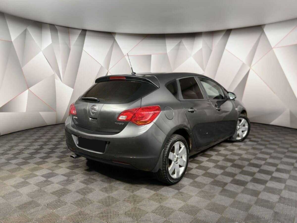 Opel - Opel Astra, 2012