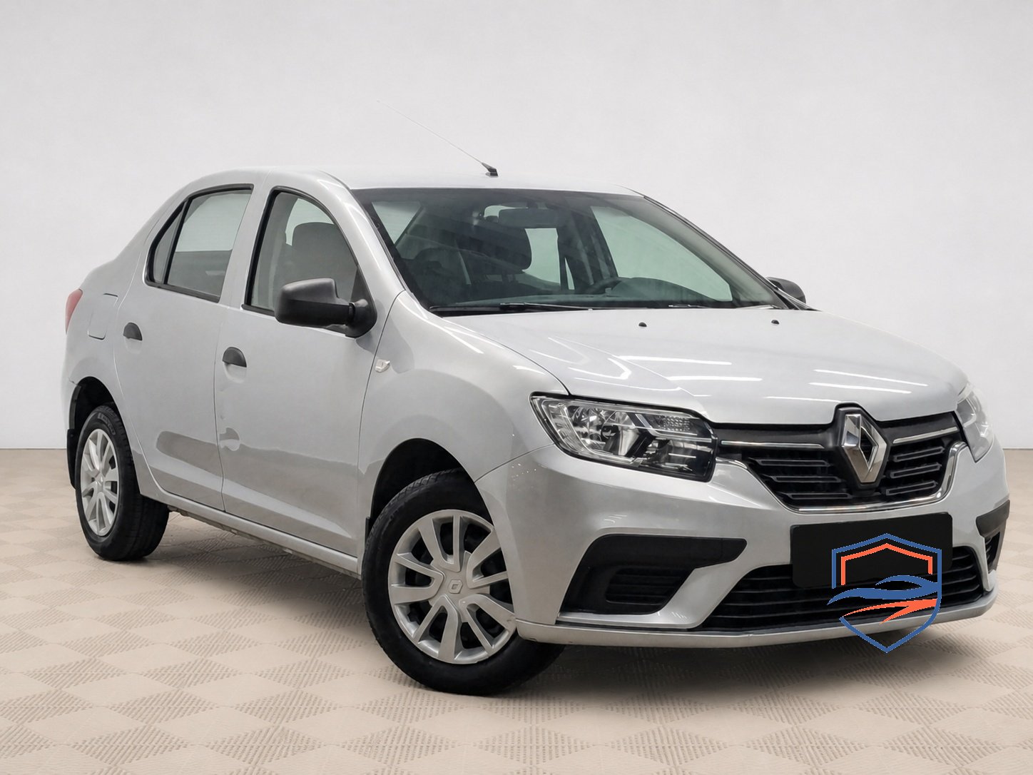 Renault - Renault Logan, 2021
