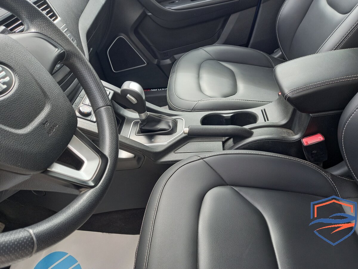 FAW - FAW Besturn X40 I, 2021