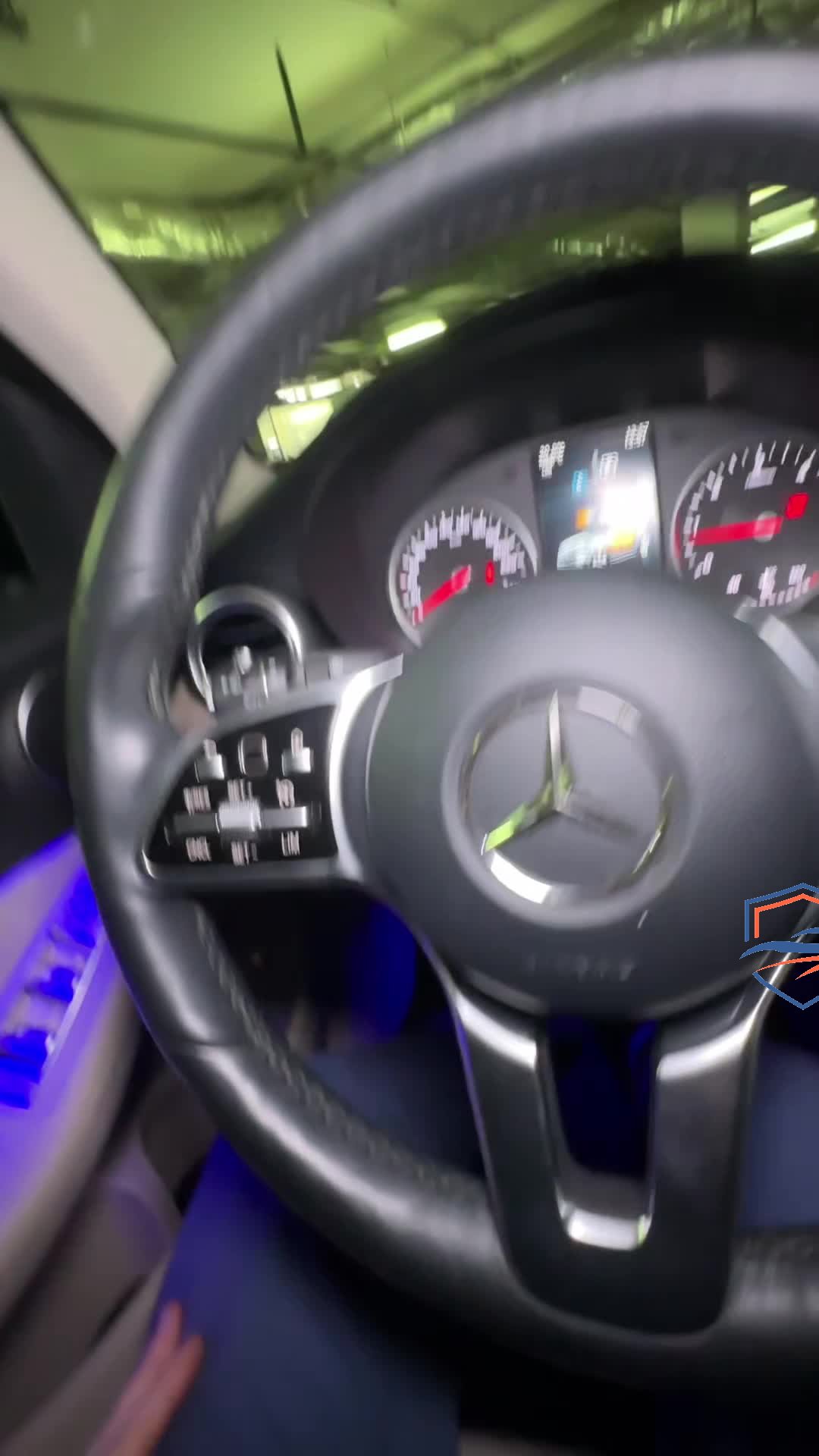 Mercedes-Benz - Mercedes-Benz GLC, 2021