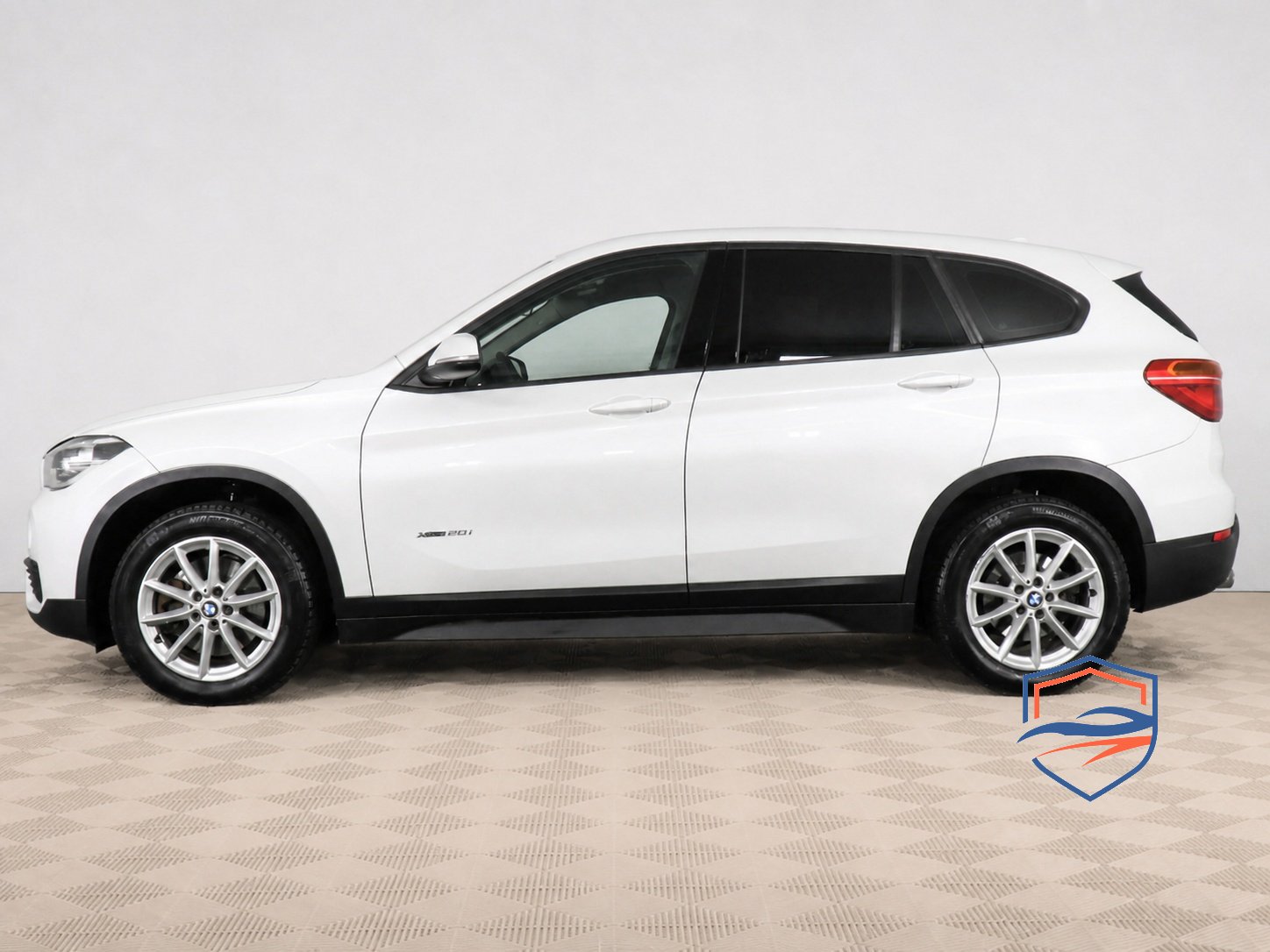 BMW - BMW X1 20i xDrive II (F48), 2017