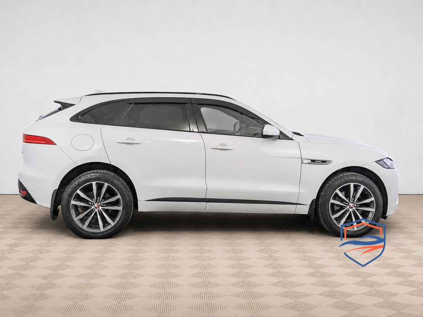 Jaguar - Jaguar F-Pace I, 2017