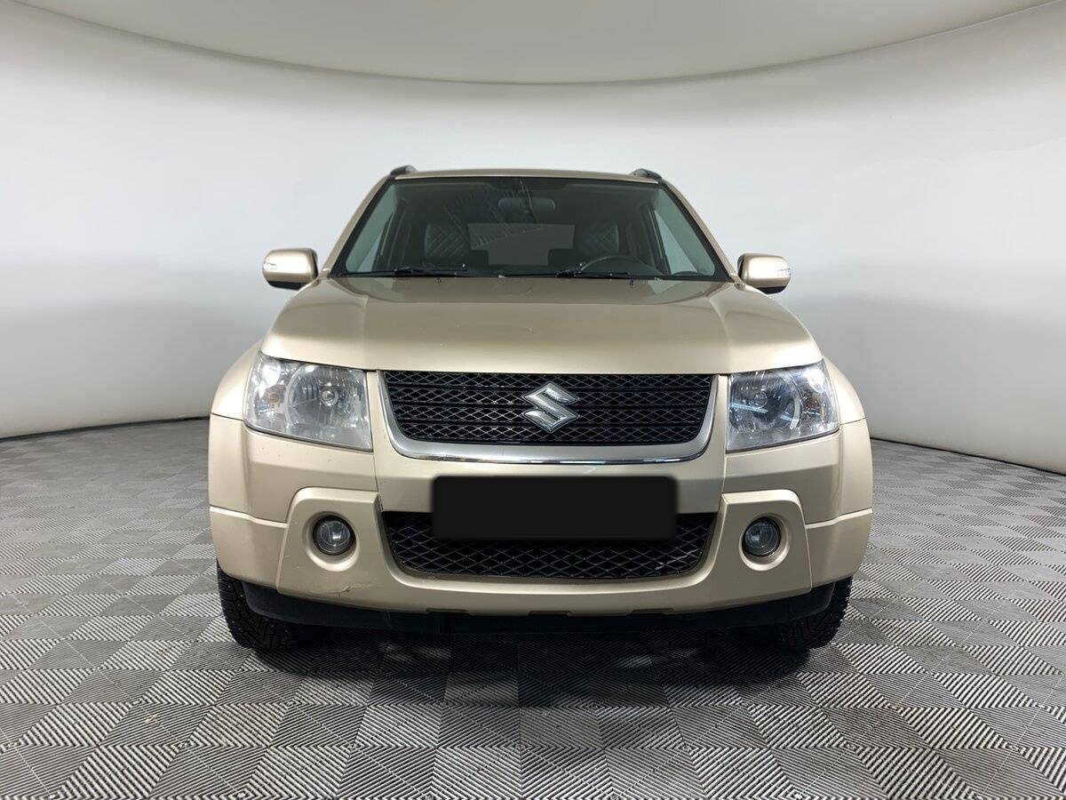 Suzuki - Suzuki Grand Vitara, 2010