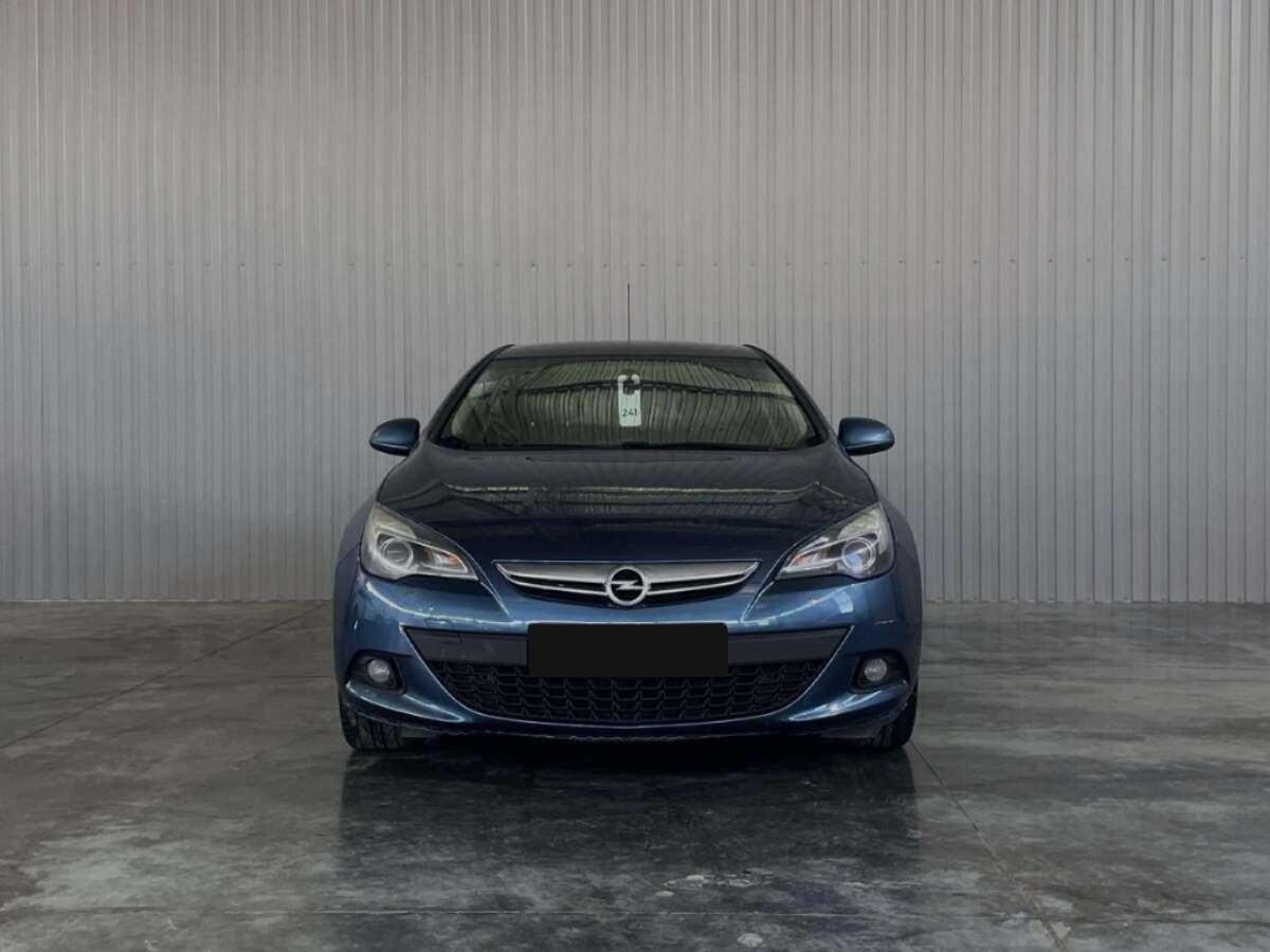 Opel - Opel Astra GTC, 2014