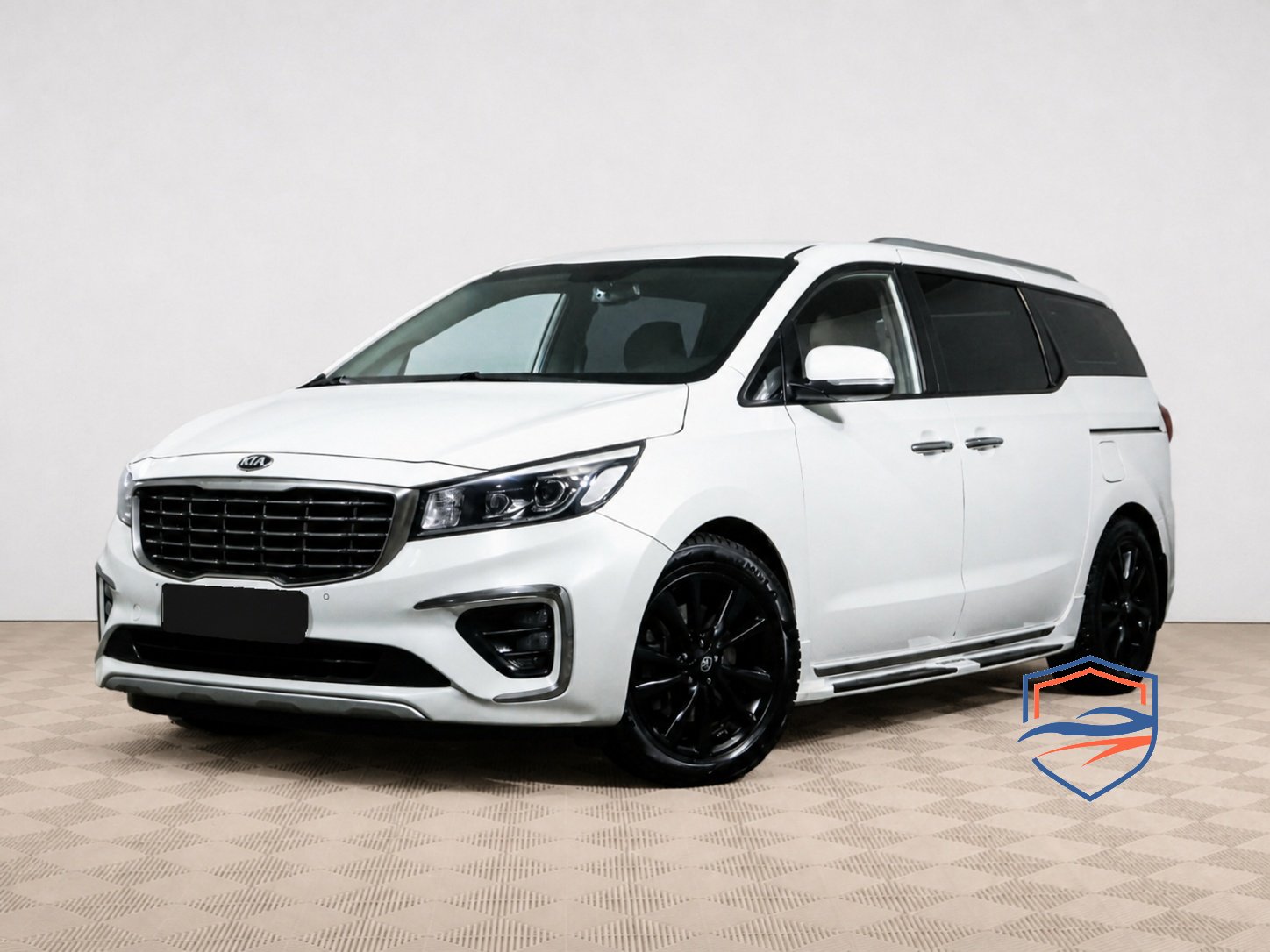 Kia - Kia Carnival III, 2018