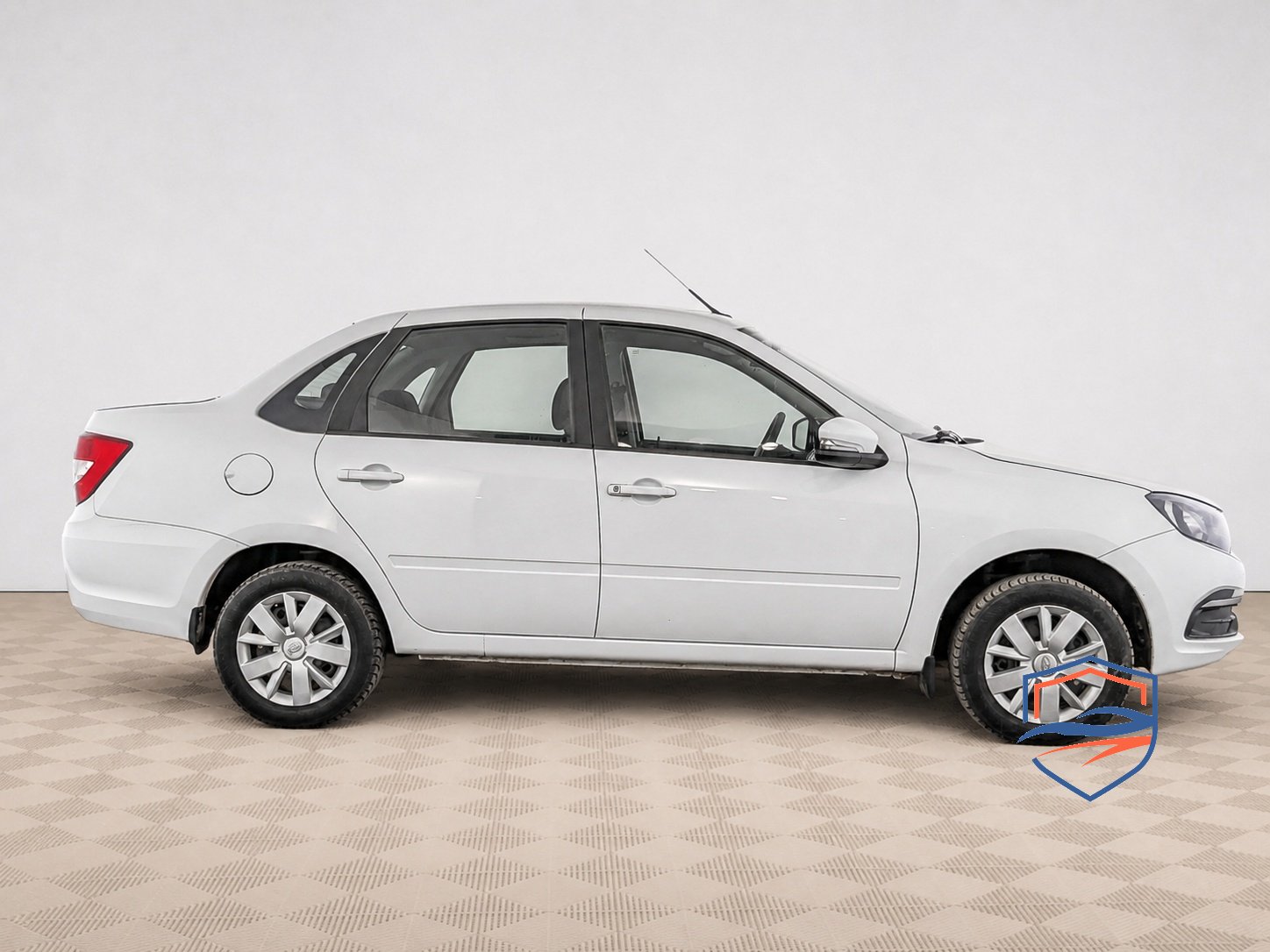 LADA (ВАЗ) - Lada Granta, 2023