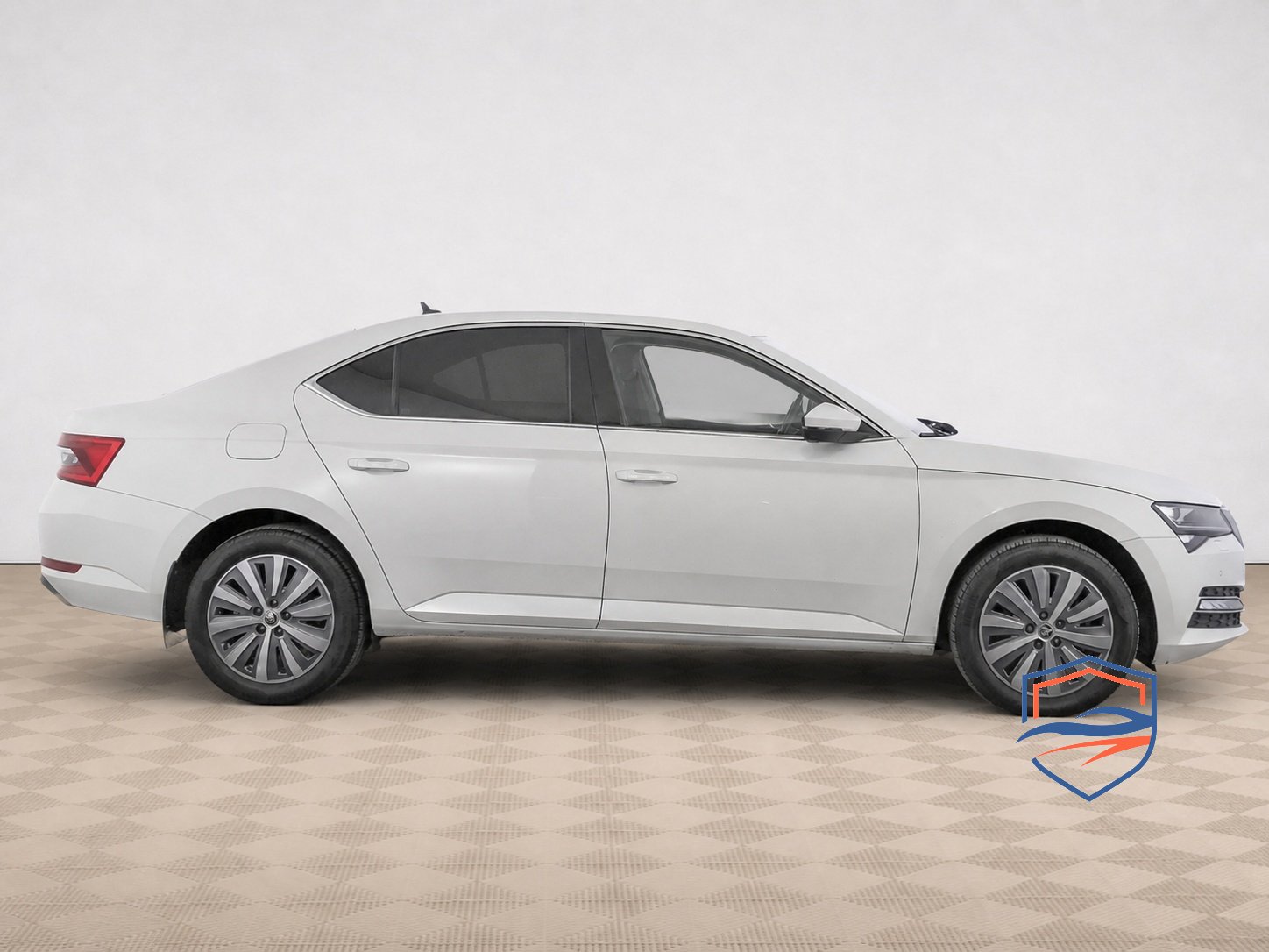 Skoda - Skoda Superb, 2021