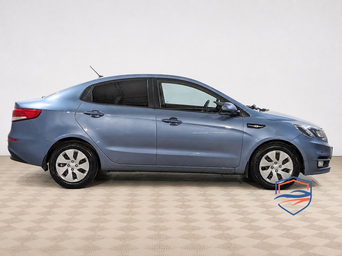 Kia - Kia Rio, 2015