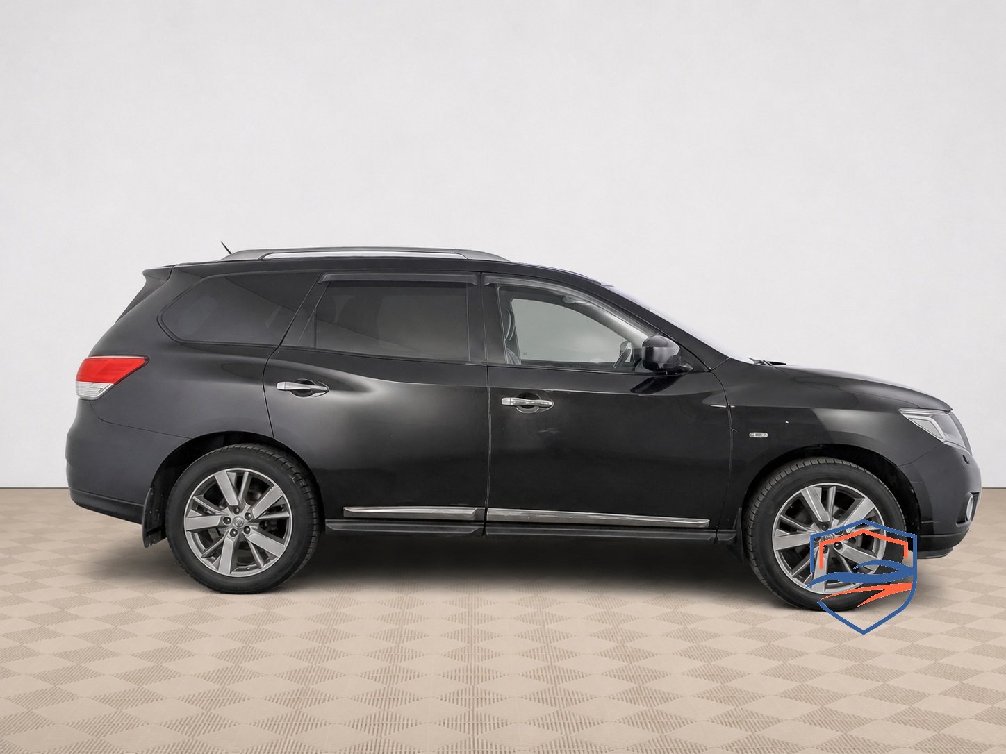 Nissan - Nissan PathFinder, 2014