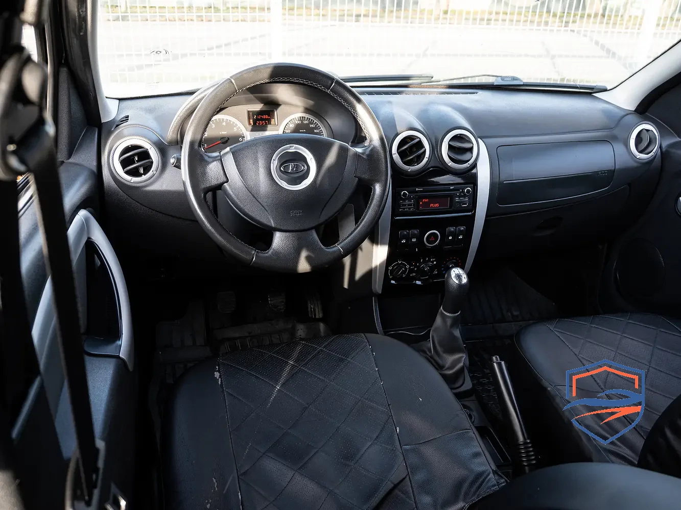 LADA (ВАЗ) - LADA (ВАЗ) Largus Cross I, 2015 г.