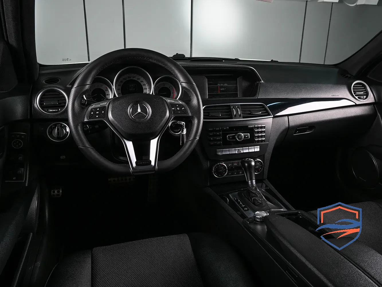Mercedes-Benz - Mercedes-Benz C-Класс III (W204) Рестайлинг, 2011 г.