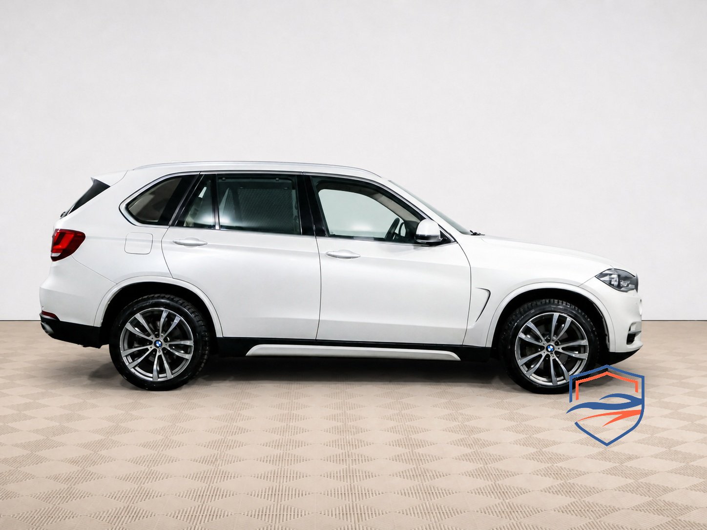 BMW - BMW X5 50i III (F15), 2014