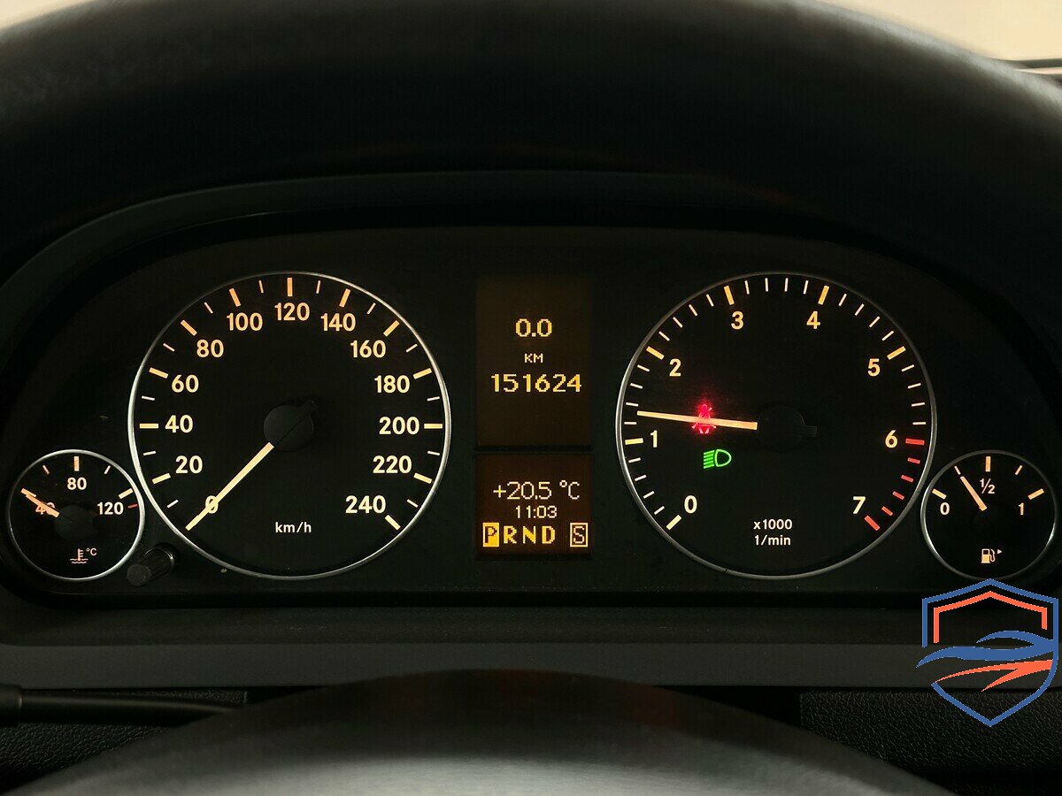 Mercedes-Benz - Mercedes-Benz A-Класс 180 II (W169) Рестайлинг, 2011