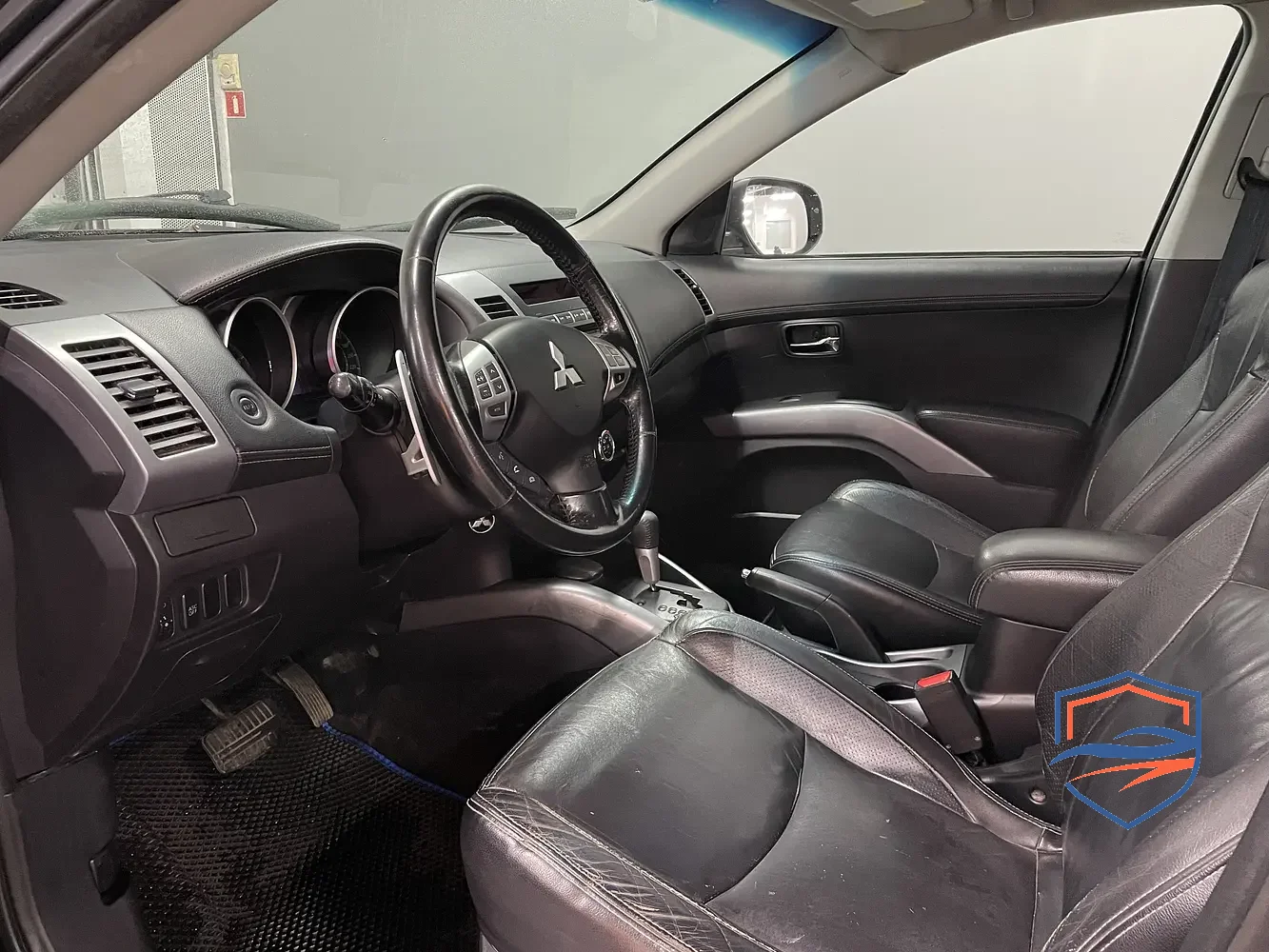 Mitsubishi - Mitsubishi Outlander II Рестайлинг, 2010 г.