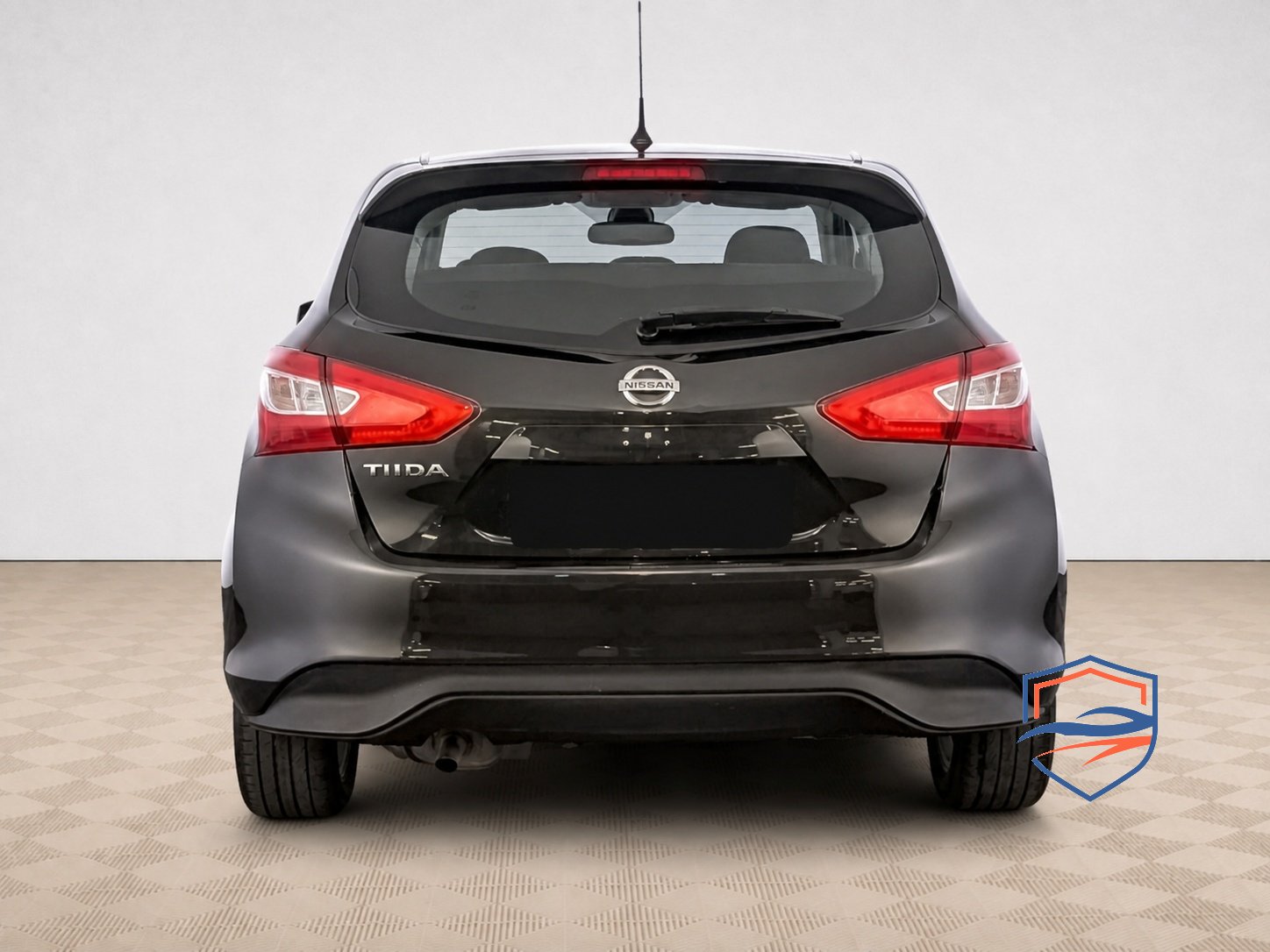 Nissan - Nissan Tiida II, 2015