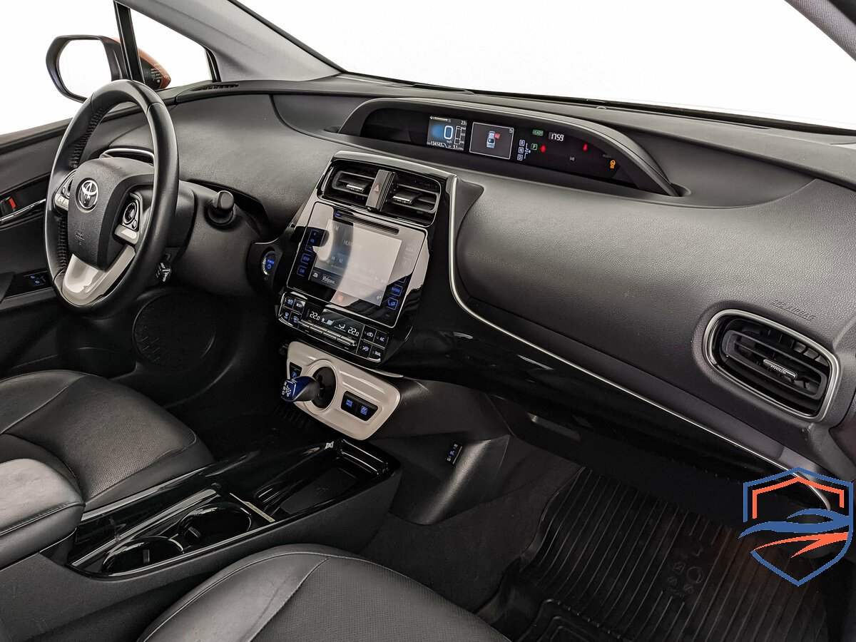 Toyota - Toyota Prius IV (XW50), 2017
