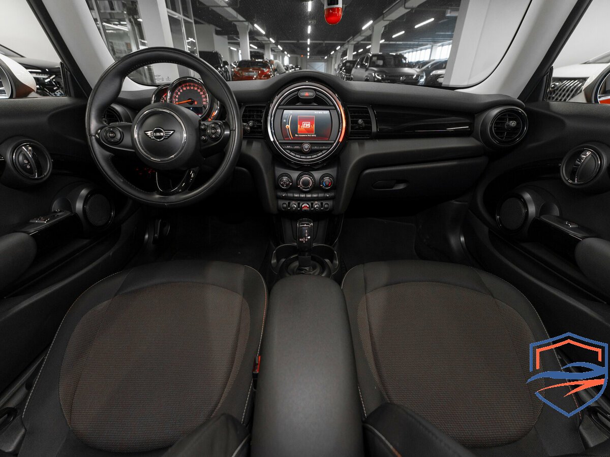 Mini - Mini Hatch Cooper III (F55/F56), 2018