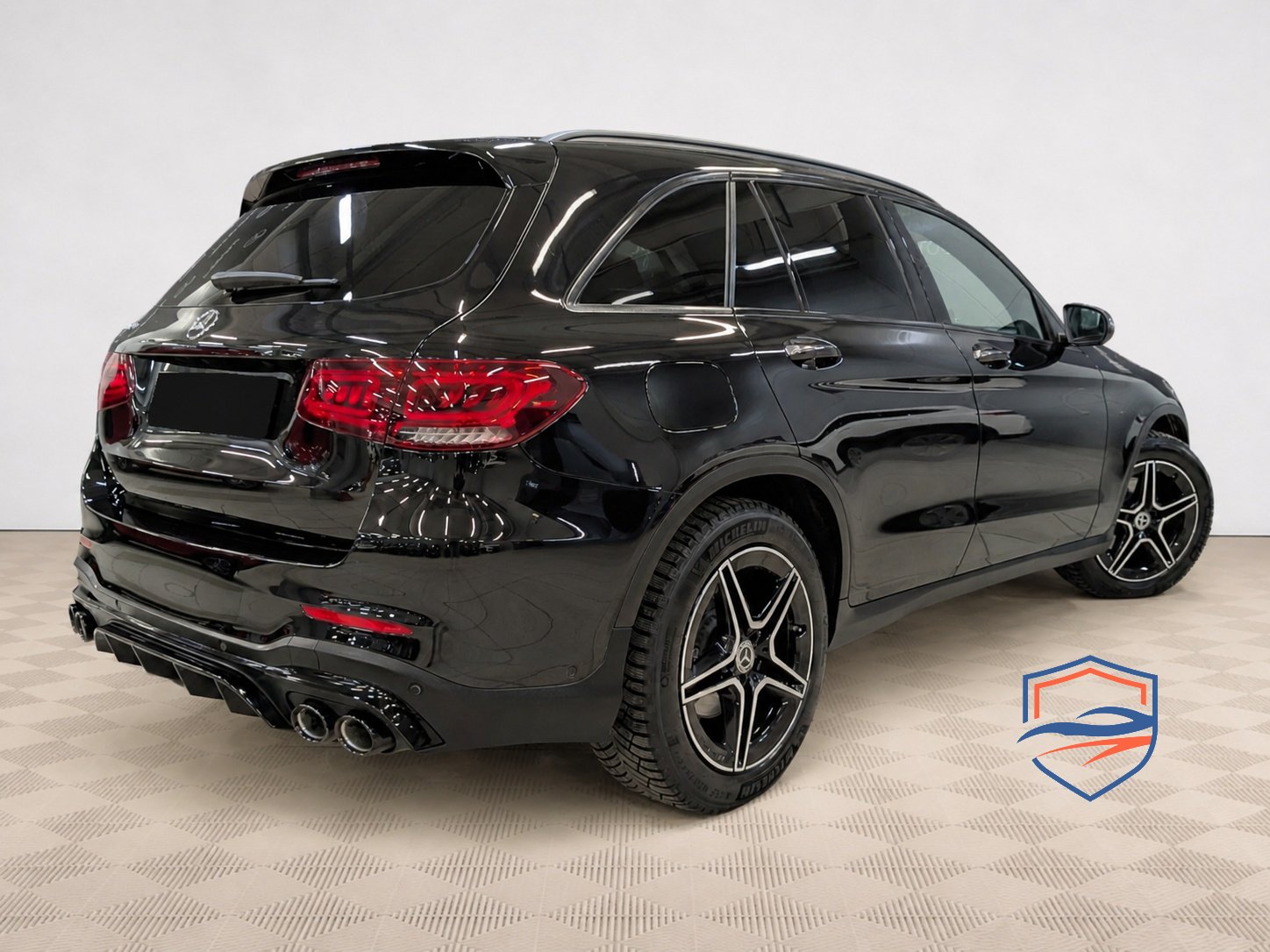 Mercedes-Benz - Mercedes-Benz GLC, 2021