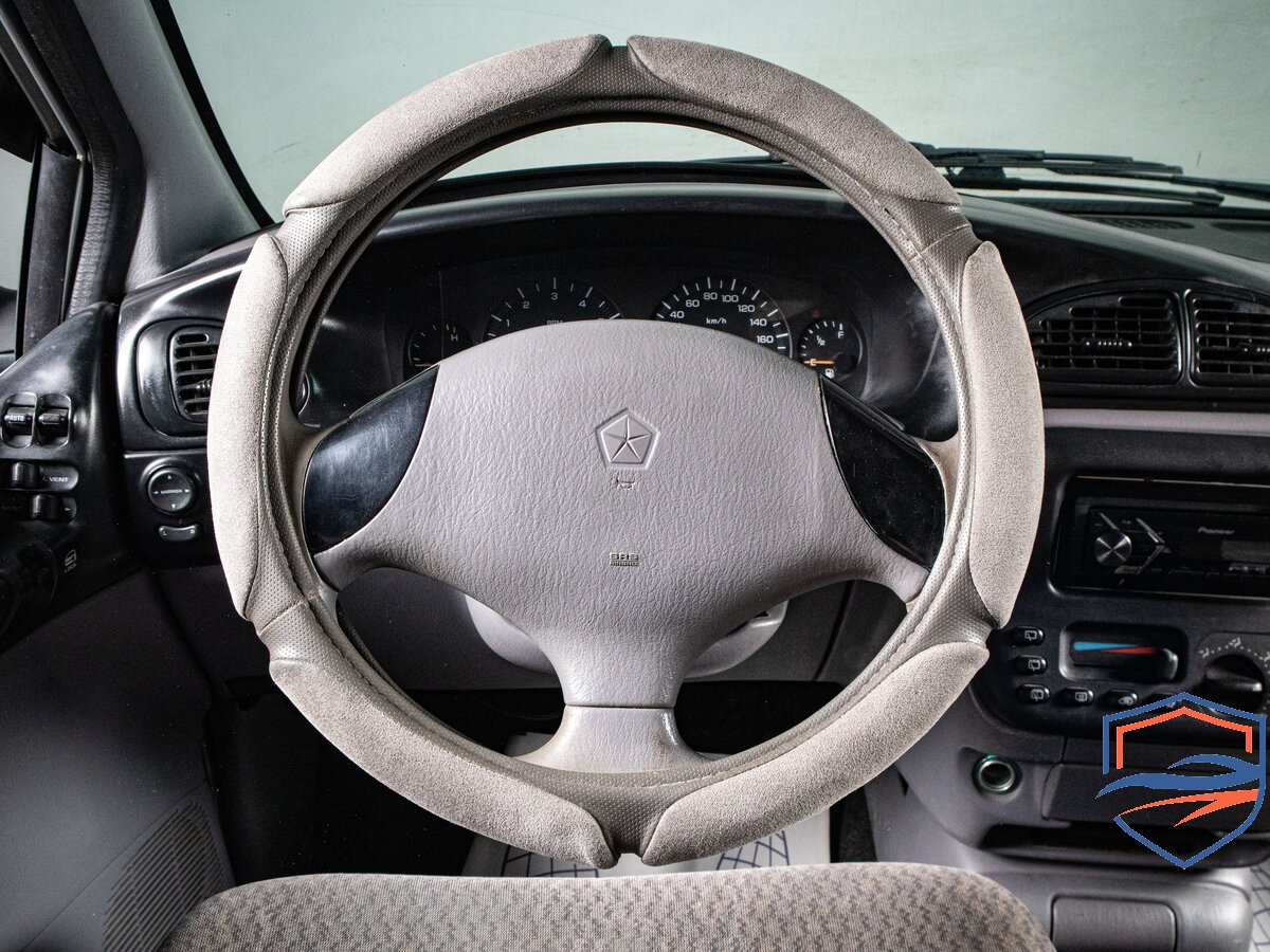 Chrysler - Chrysler Voyager III, 2000