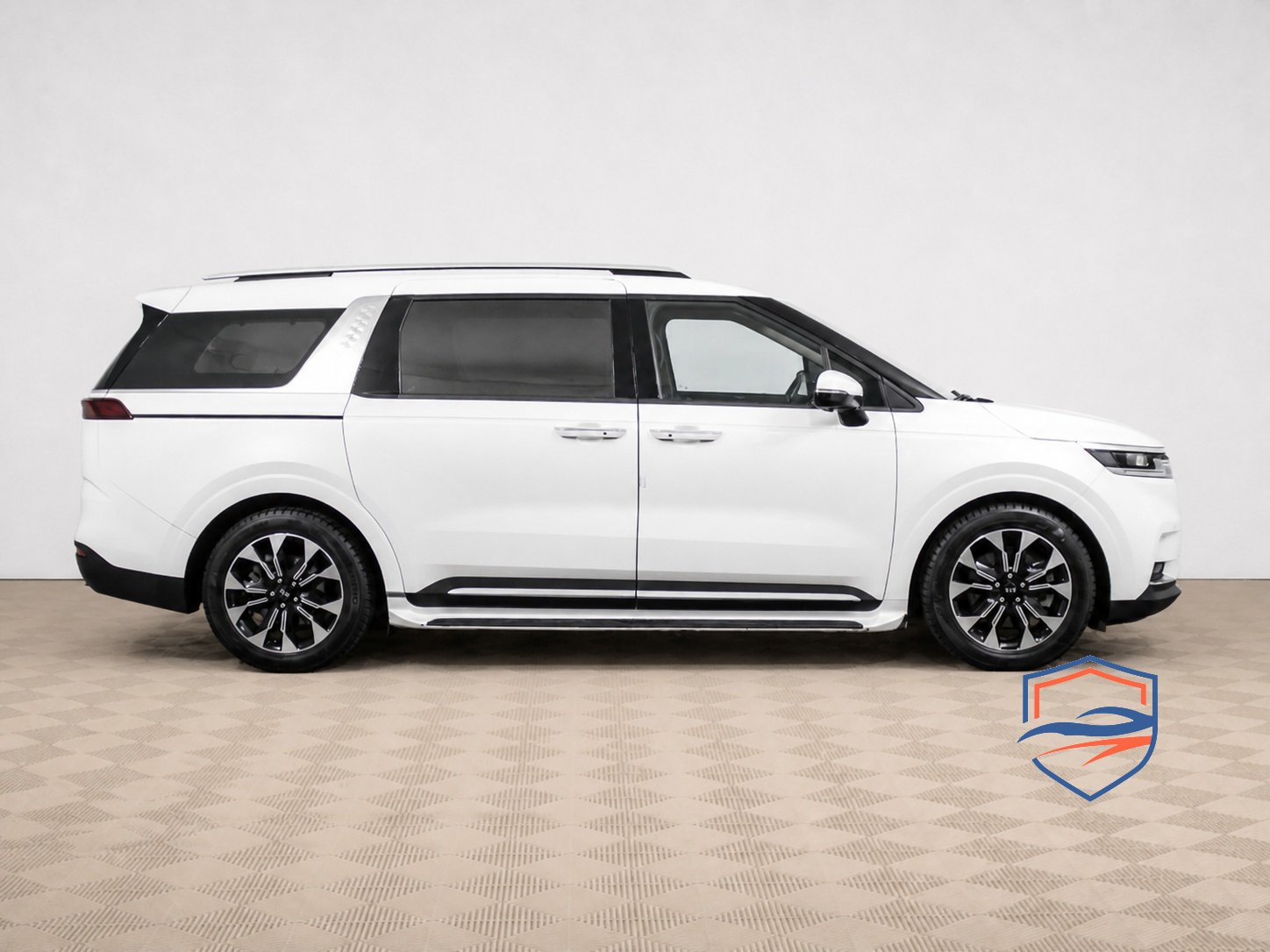 Kia - Kia Carnival IV, 2021