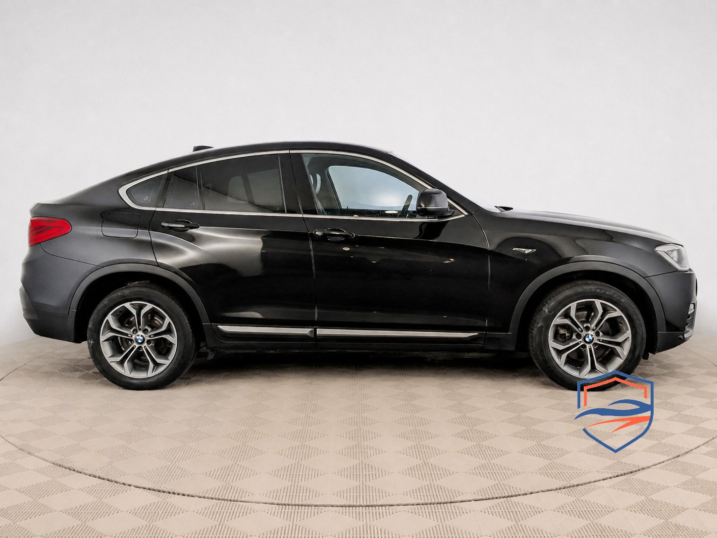 BMW - BMW X4 20i I (F26), 2018