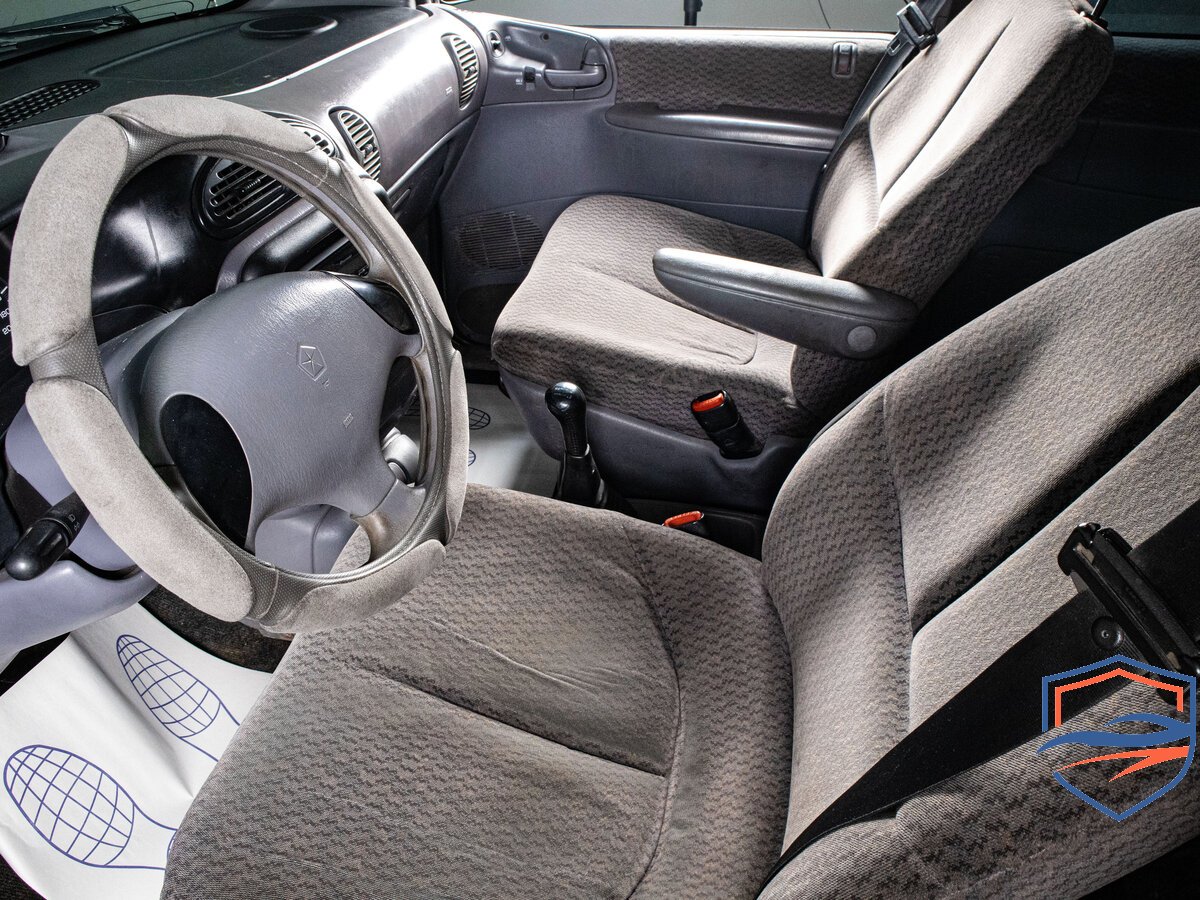 Chrysler - Chrysler Voyager III, 2000