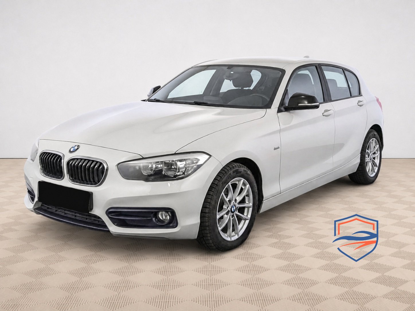 BMW - BMW 1 серии 118i II (F20/F21) Рестайлинг, 2015