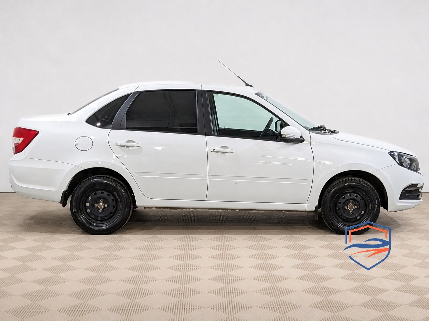 LADA (ВАЗ) - Lada Granta, 2023