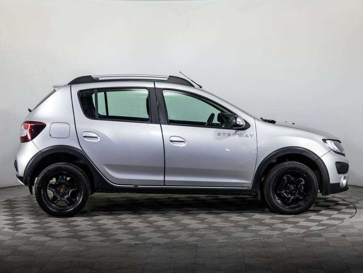 Renault - Renault Sandero Stepway, 2015