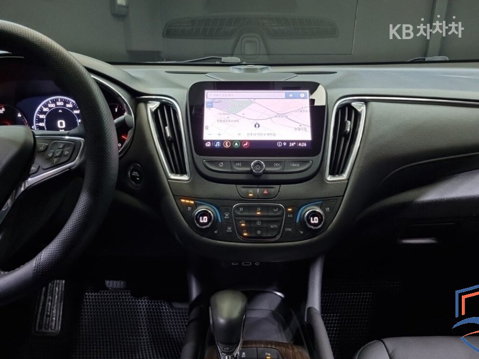 Chevrolet - Chevrolet Malibu IX Рестайлинг, 2022