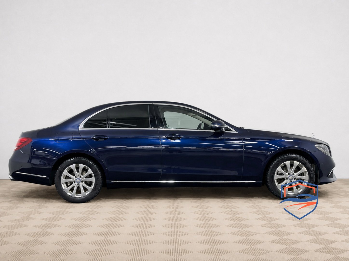 Mercedes-Benz - Mercedes-Benz E-Класс 200 V (W213, S213, C238), 2016