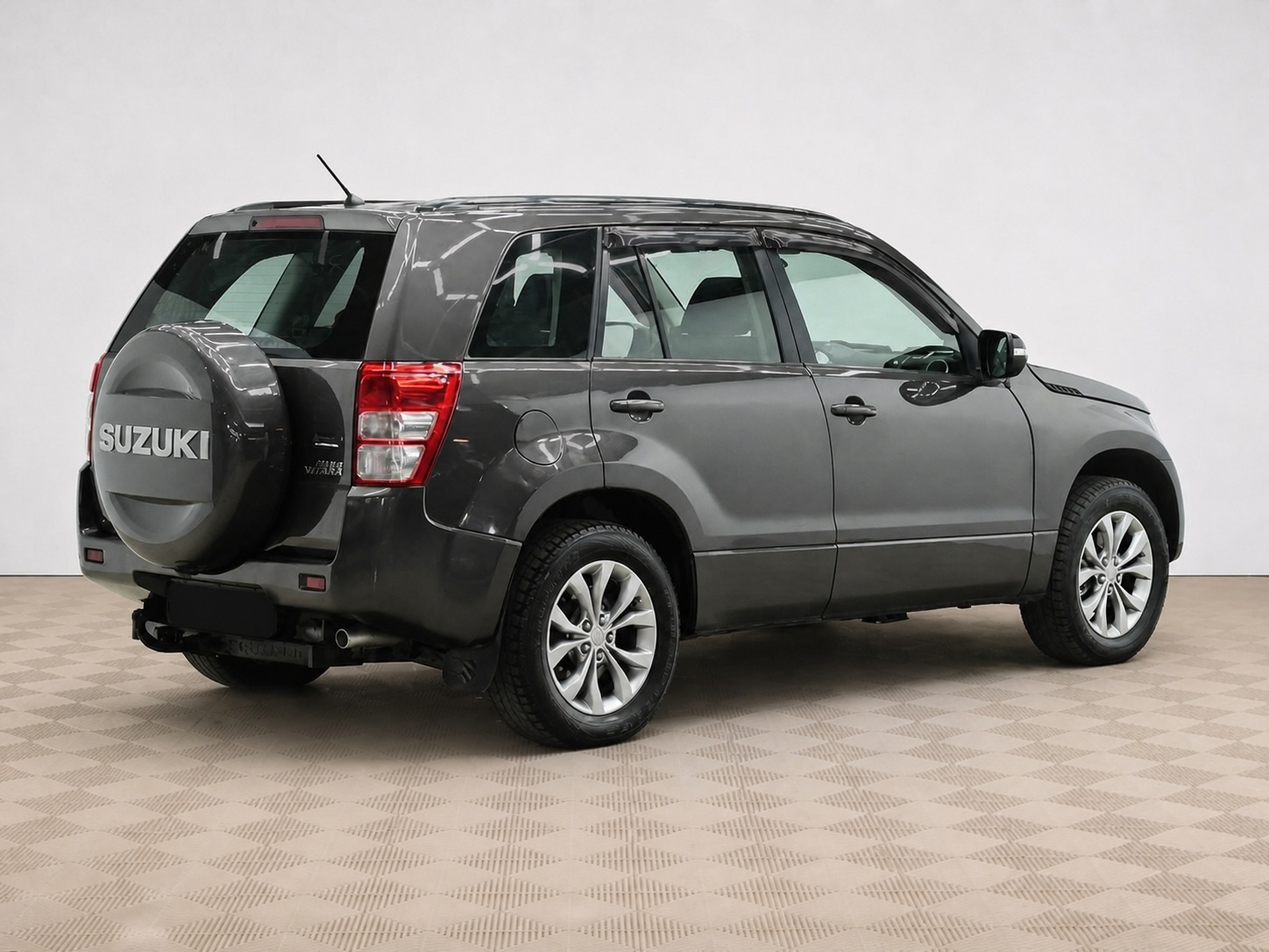 Suzuki - Suzuki Grand Vitara, 2013