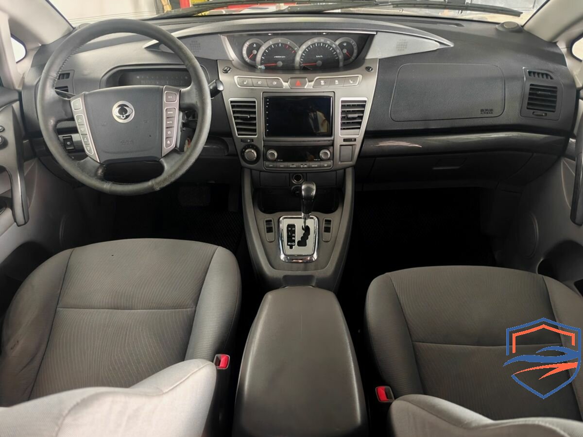 SsangYong - SsangYong Stavic, 2013