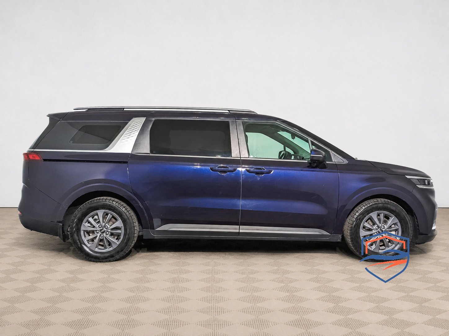 Kia - Kia Carnival, 2021