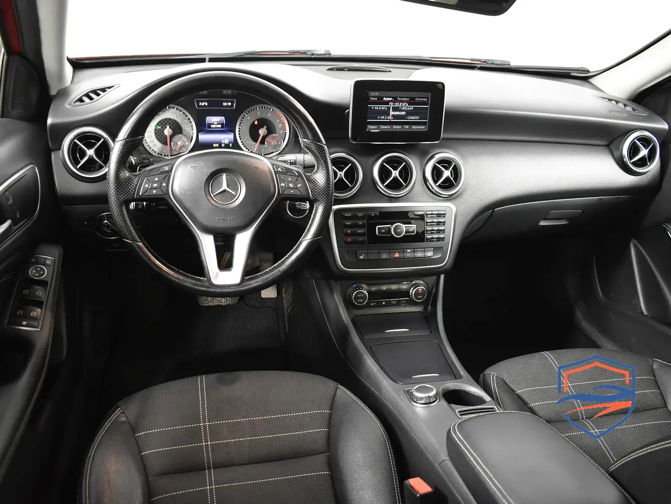 Mercedes-Benz - Mercedes-Benz A-Класс III (W176), 2013 г.