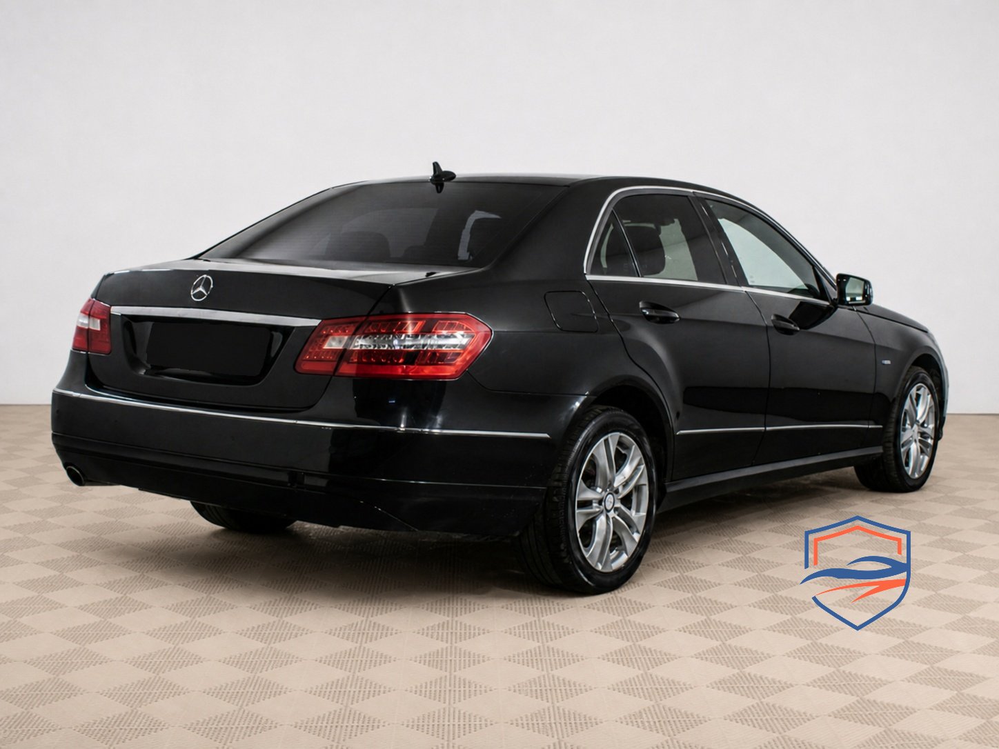 Mercedes-Benz - Mercedes-Benz E-Класс 250 7G-Tronic IV (W212, S212, C207), 2011